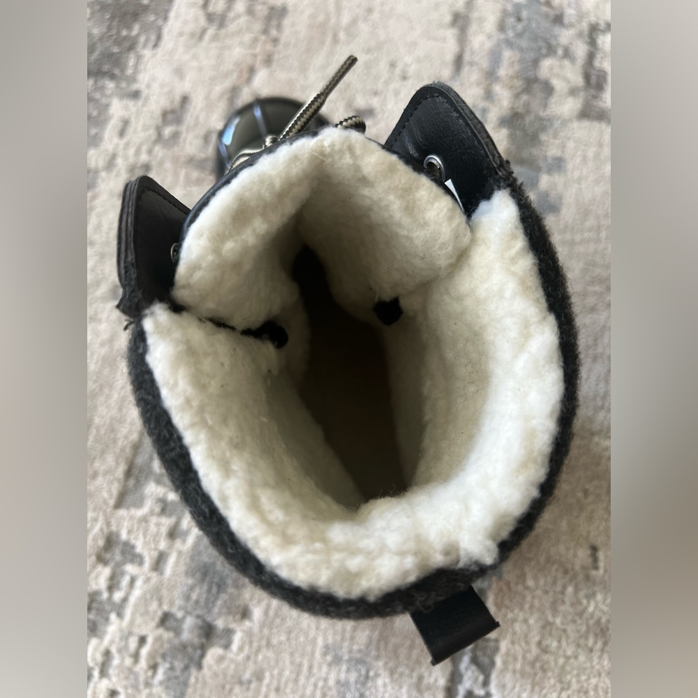 Snow/Rain Boots ❄️🌧️ | NEW - Picture 8 of 9